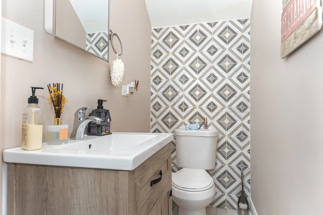 $649,900 | 7526 Harrison Street, Forest Park, IL 60130