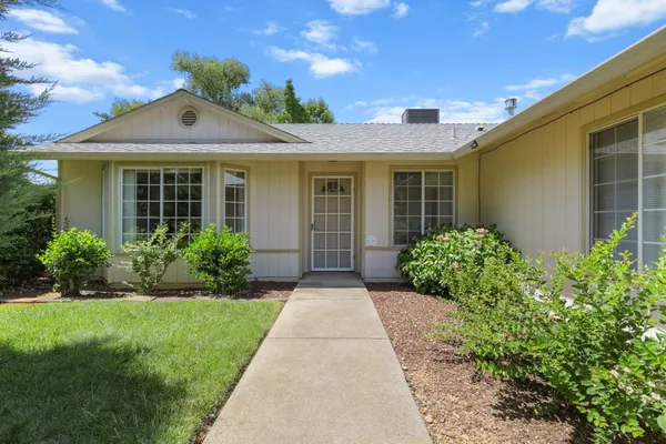 $350,000 | 1482 Rose Tree Lane, Redding, CA 96003