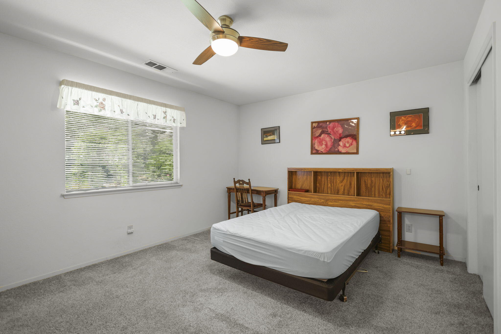 1482 Rose Tree Lane Redding, CA 96003 - Photo 15 of 23 1482 Rose Tree Lane
