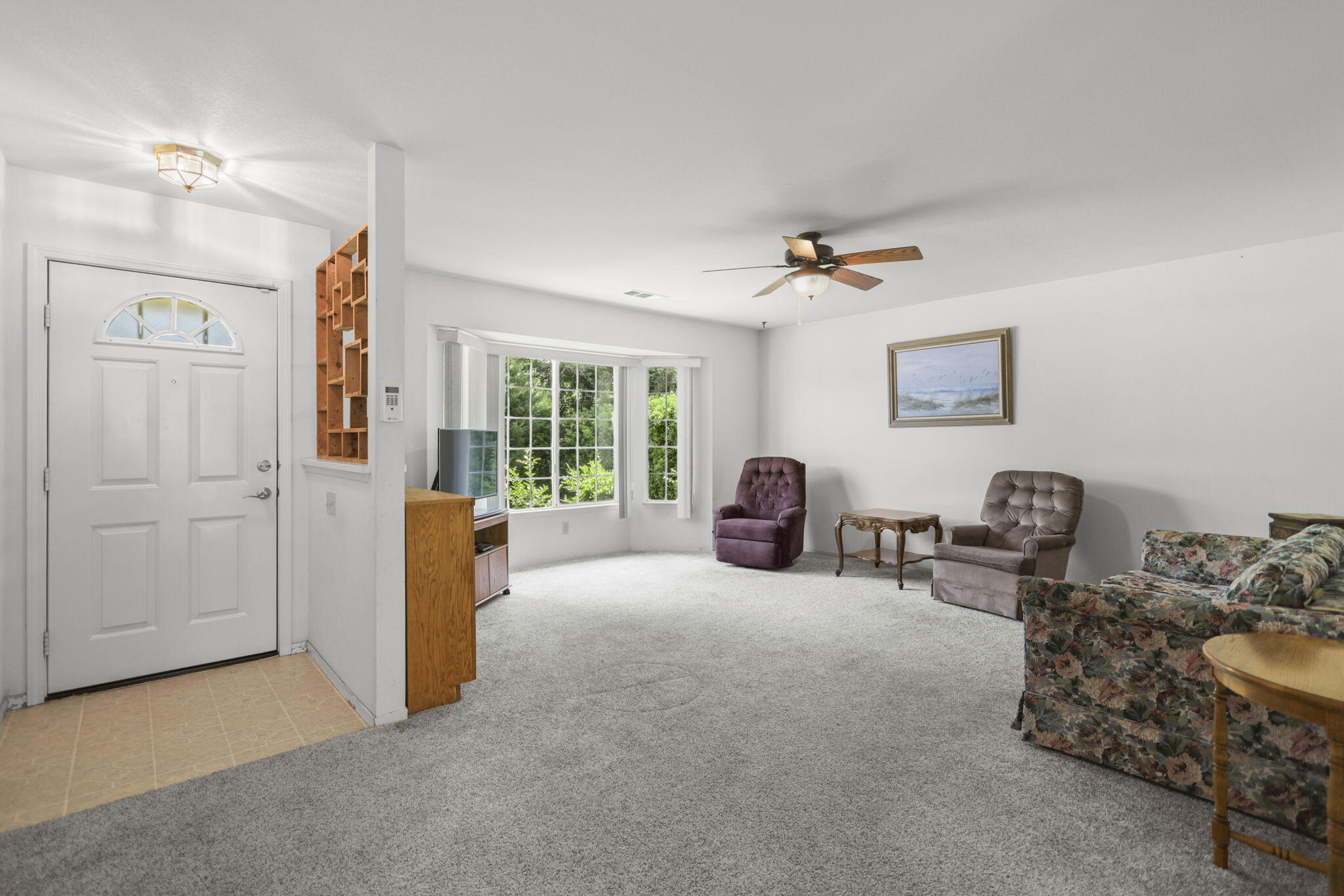 1482 Rose Tree Lane Redding, CA 96003 - Photo 4 of 23 1482 Rose Tree Lane