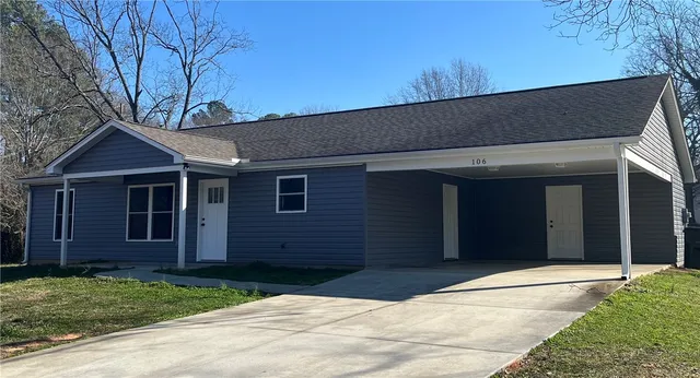 $254,900 | 106 Simpson Street, Westminster, SC 29693