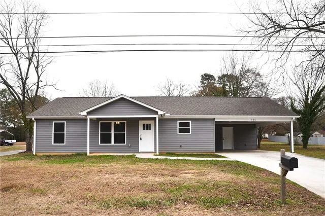$254,900 | 106 Simpson Street, Westminster, SC 29693