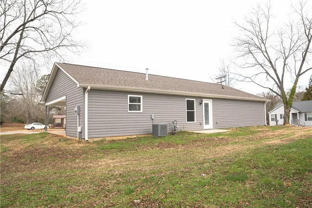 $254,900 | 106 Simpson Street, Westminster, SC 29693