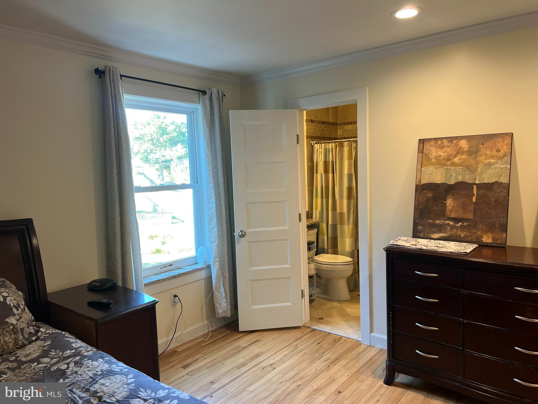 1032 Wiers Road Edgewater, MD 21037 - Photo 11 of 44 Primary, EnSuite Bathroom
