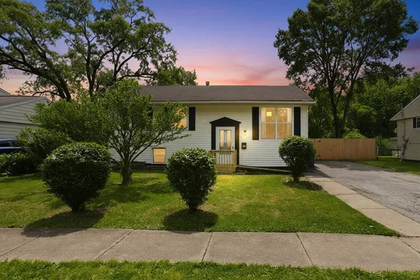 $235,000 | 22499 Yates Avenue, Sauk Village, IL 60411