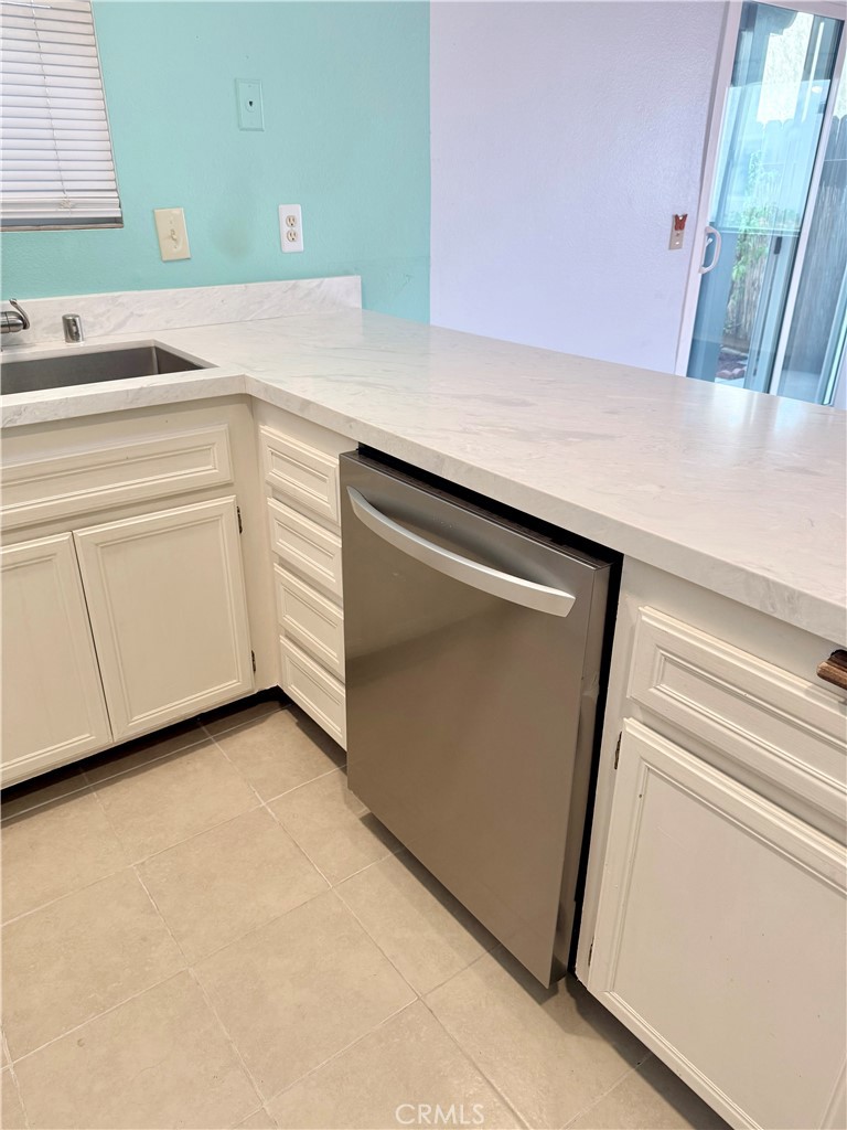 29272 Murrieta Road Menifee, CA 92586 - Photo 6 of 17