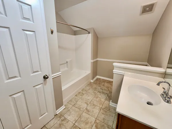 $2,900 | 1203 Palm Cove Drive, Charleston, SC 29492