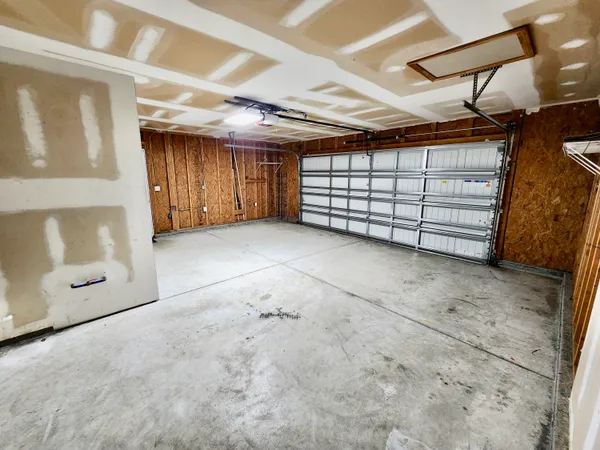 $2,900 | 1203 Palm Cove Drive, Charleston, SC 29492