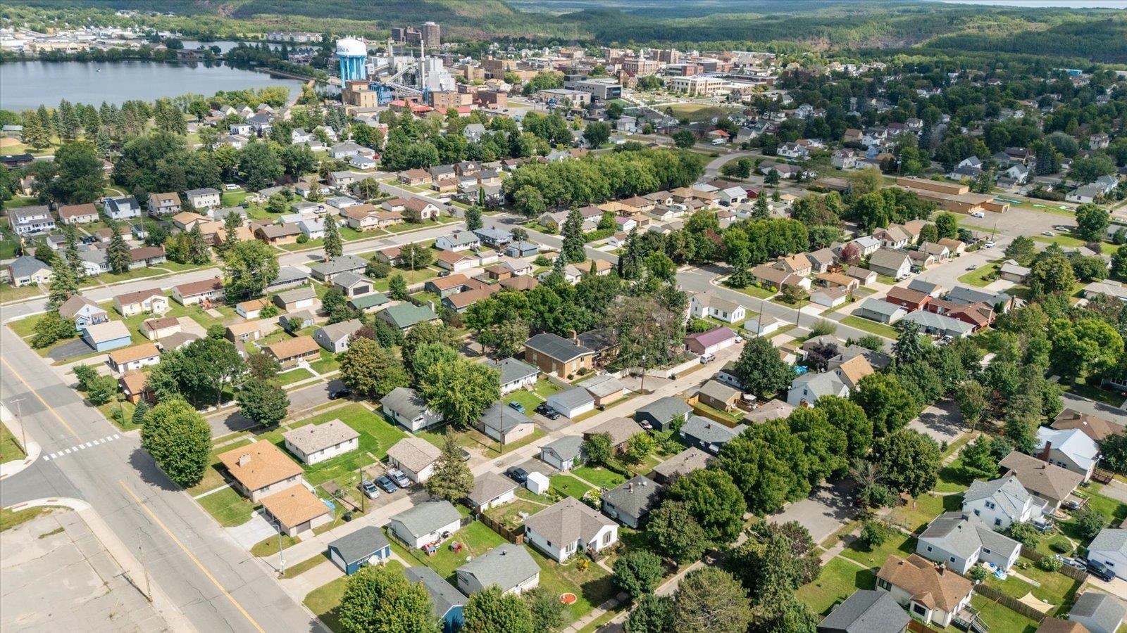 802 6th Street South Virginia, MN 55792 - Photo 6 of 50