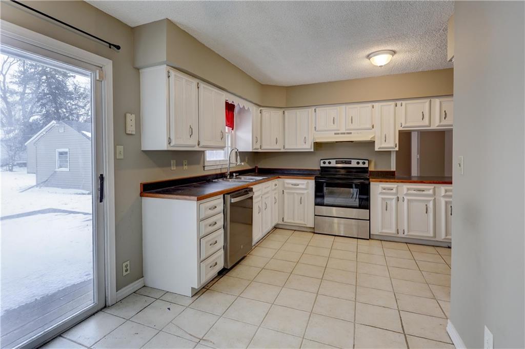 2002 North Michigan Street Pittsburg, KS 66762 - Photo 17 of 42