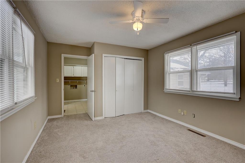 2002 North Michigan Street Pittsburg, KS 66762 - Photo 24 of 42