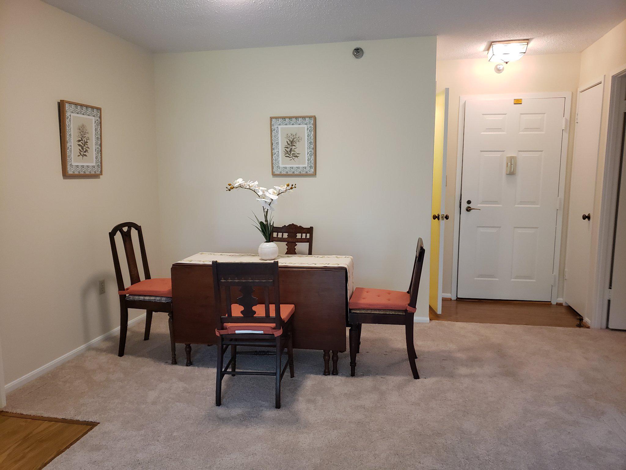 15100 Interlachen Drive, Unit 4520 Silver Spring, MD 20906 - Photo 11 of 39 Charming dining area