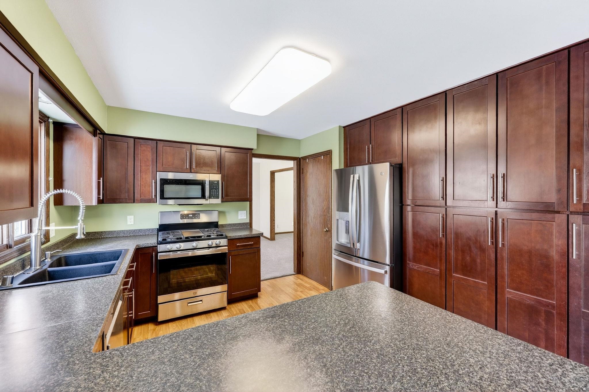 170 River Street Belleville, WI 53508 - Photo 15 of 49