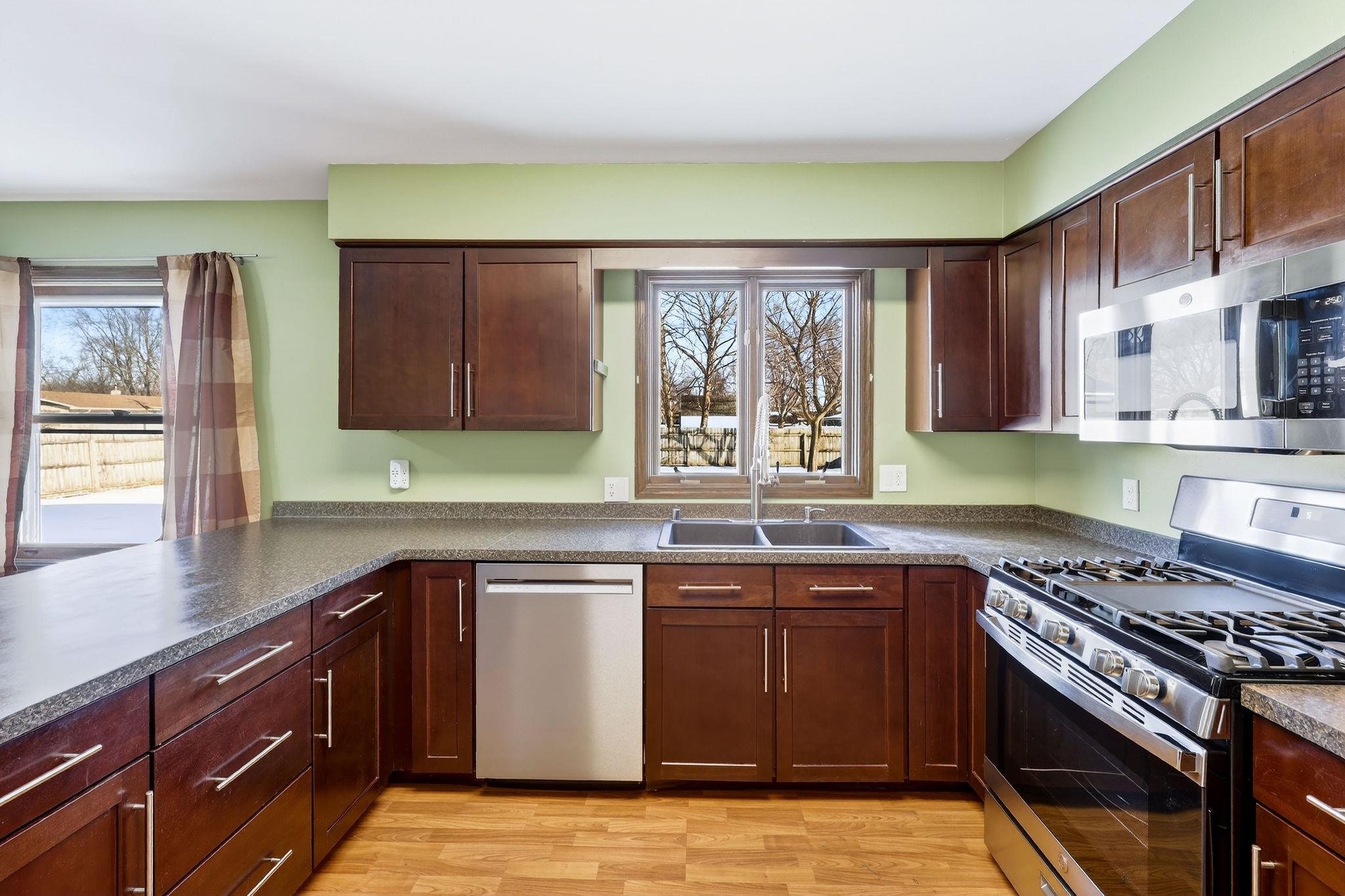 170 River Street Belleville, WI 53508 - Photo 16 of 49