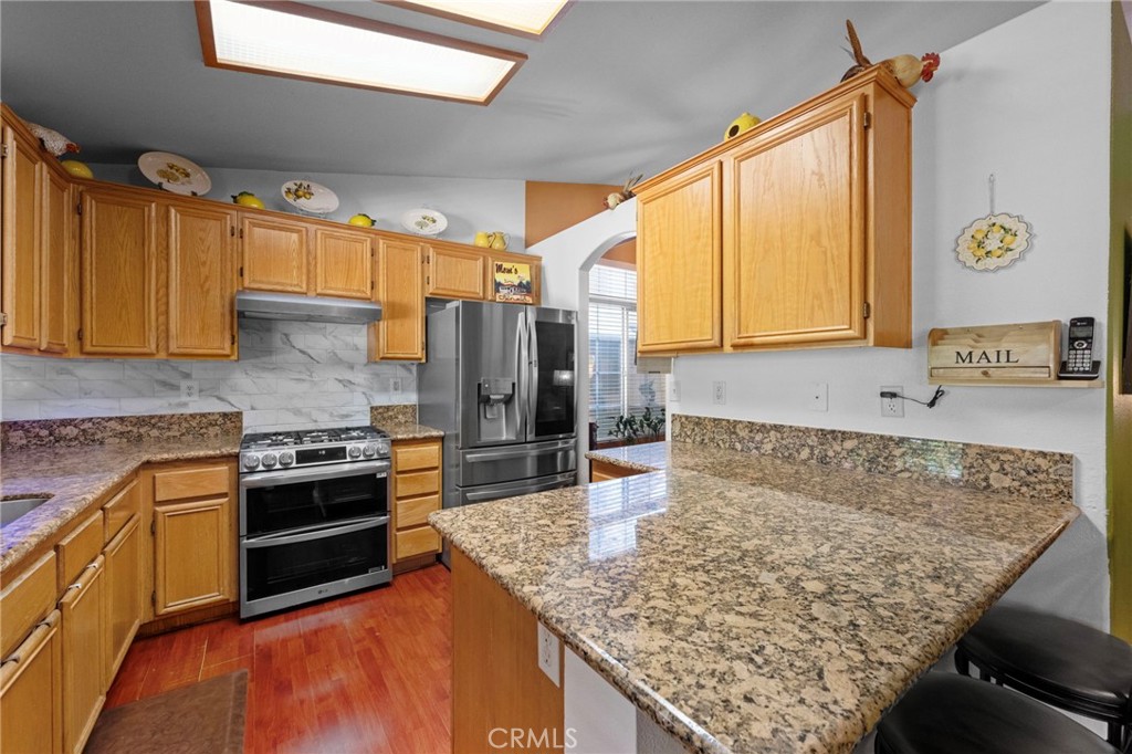 15070 Spring Street Fontana, CA 92335 - Photo 9 of 55