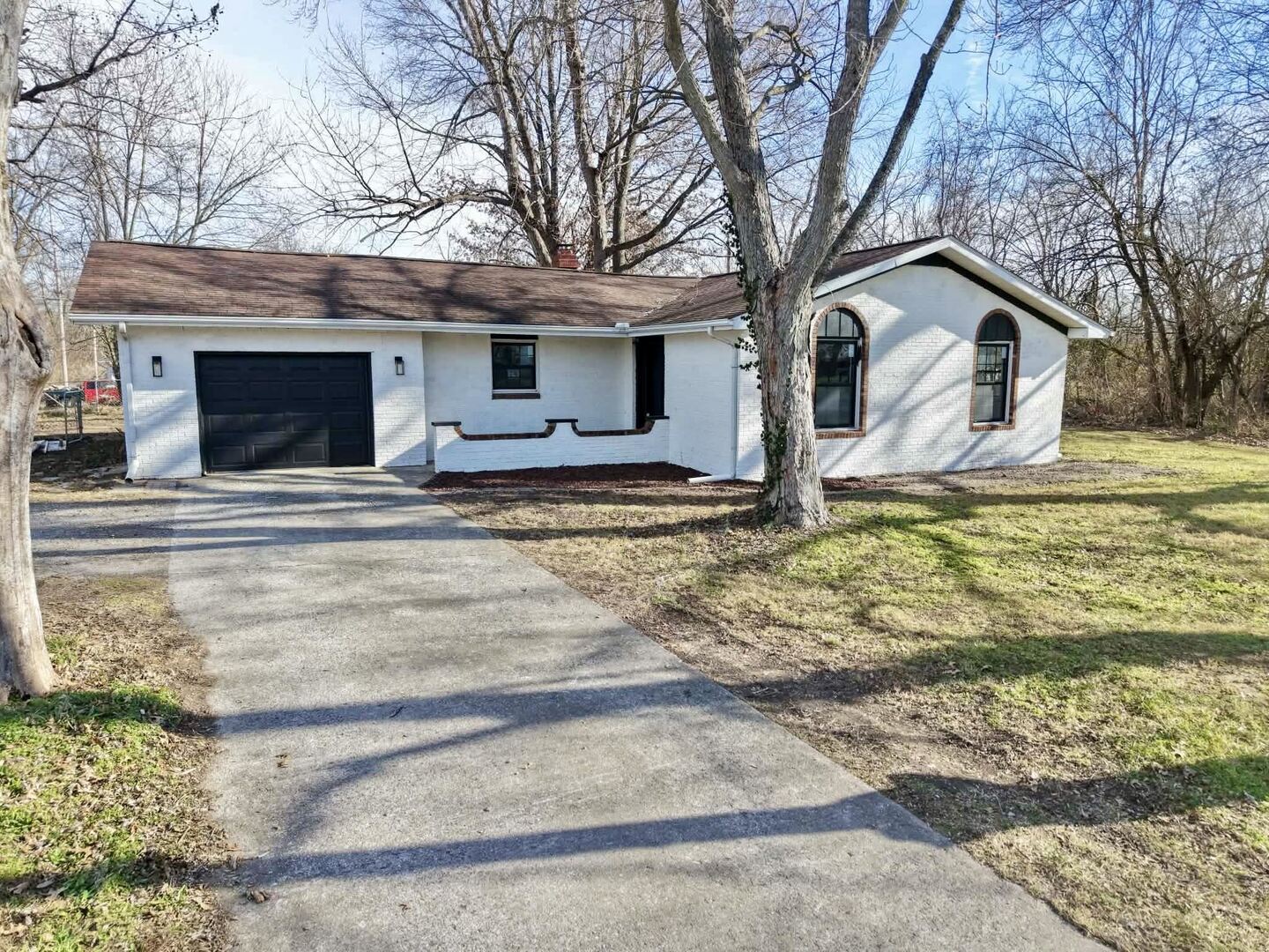 208 North Brown Street Benton, IL 62812 - Photo 14 of 31 a house view with a outdoor space