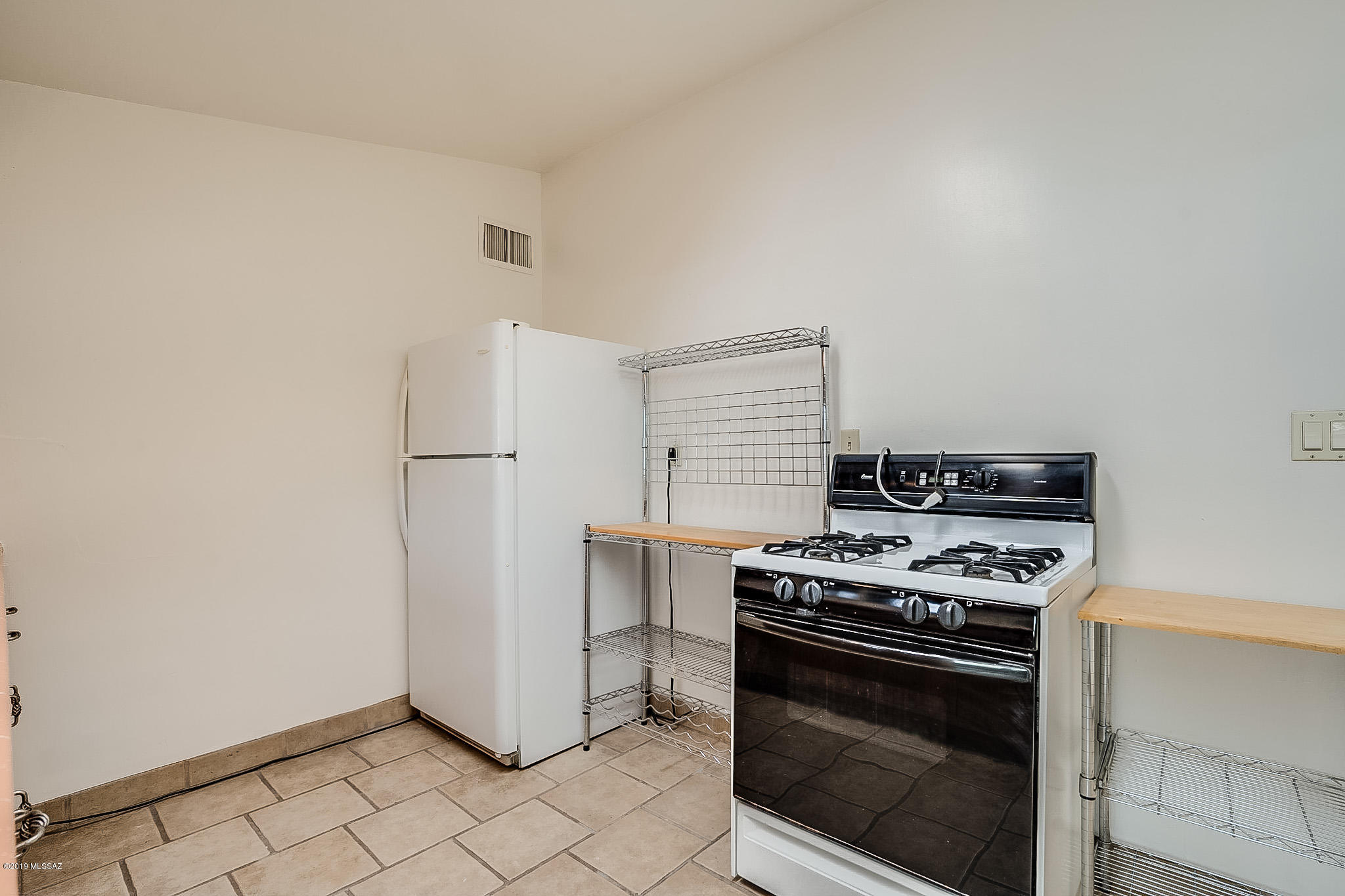 4143 East Spring Street Tucson, AZ 85712 - Photo 12 of 30 Gallery Image 12