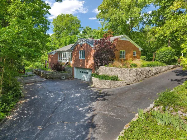 $435,000 | 9 Elvernan Drive, West Lafayette, IN 47906