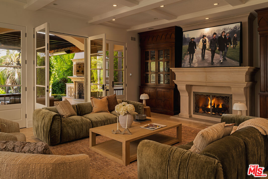 1008 Lexington Road Beverly Hills, CA 90210 - Photo 10 of 30