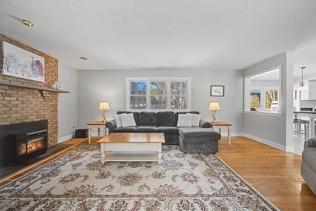 $779,000 | 79 Country Club Drive, Northbridge, MA 01588