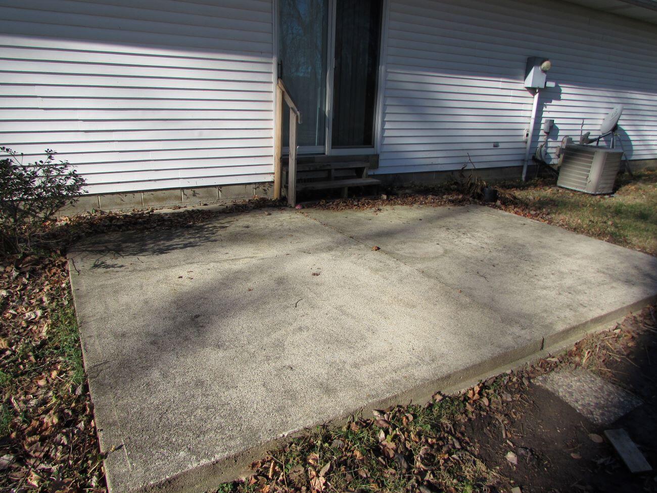 517 Riverside Court West Liberty, OH 43357 - Photo 12 of 15