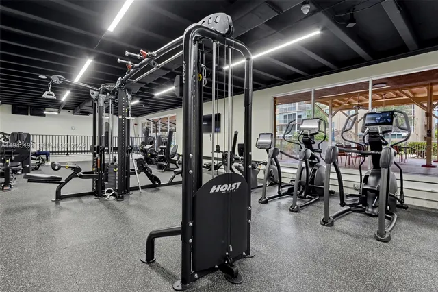 $1,700 | 406 Northwest 68th Avenue, Unit 206, Plantation, FL 33317