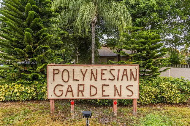 $1,700 | 406 Northwest 68th Avenue, Unit 206, Plantation, FL 33317