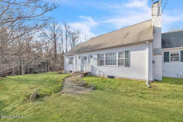 $575,000 | 98 N Road, Monroe, MA 01247