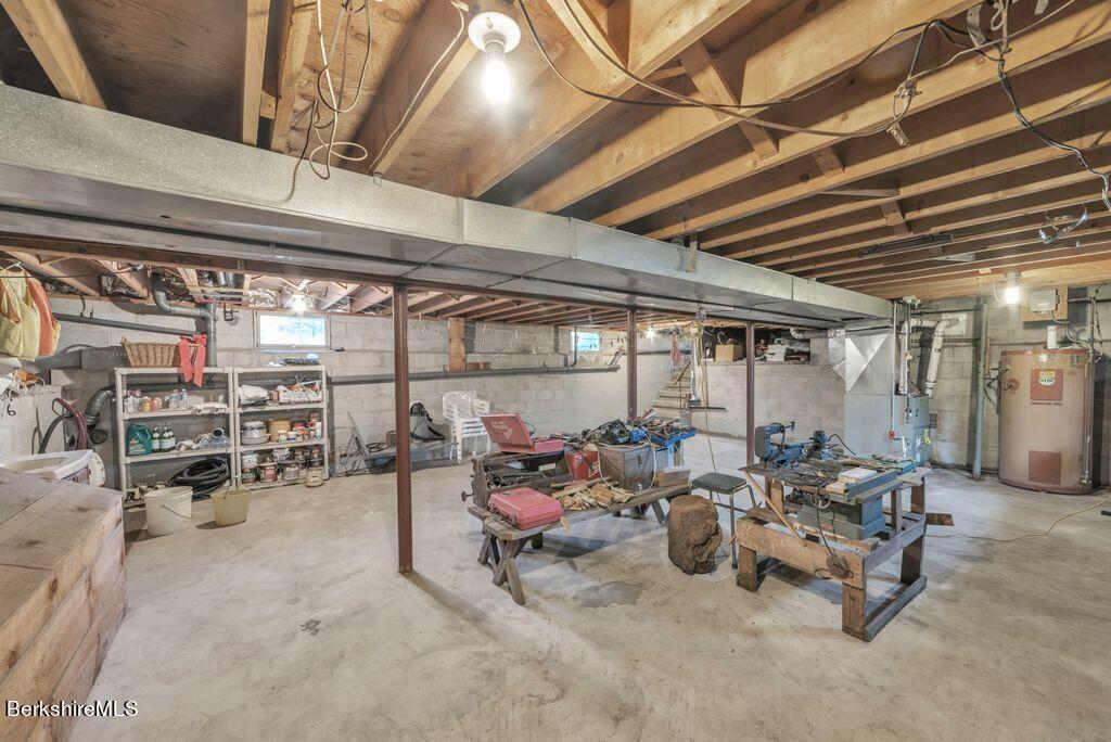 98 N Road Monroe, MA 01247 - Photo 6 of 6 98 N Rd, Monroe-41