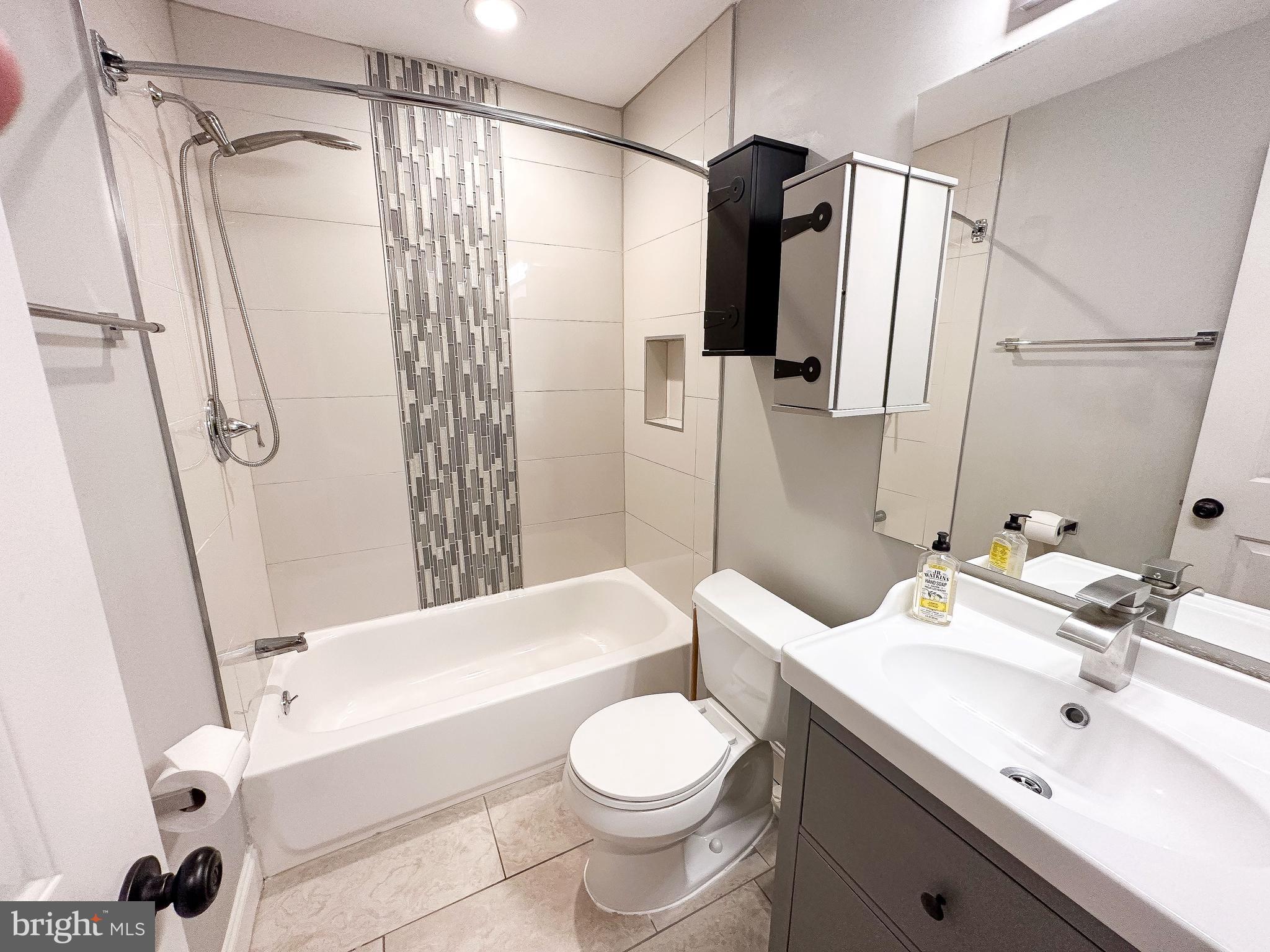 3680 Ridgeview Road Ijamsville, MD 21754 - Photo 26 of 30 Basement primary bath