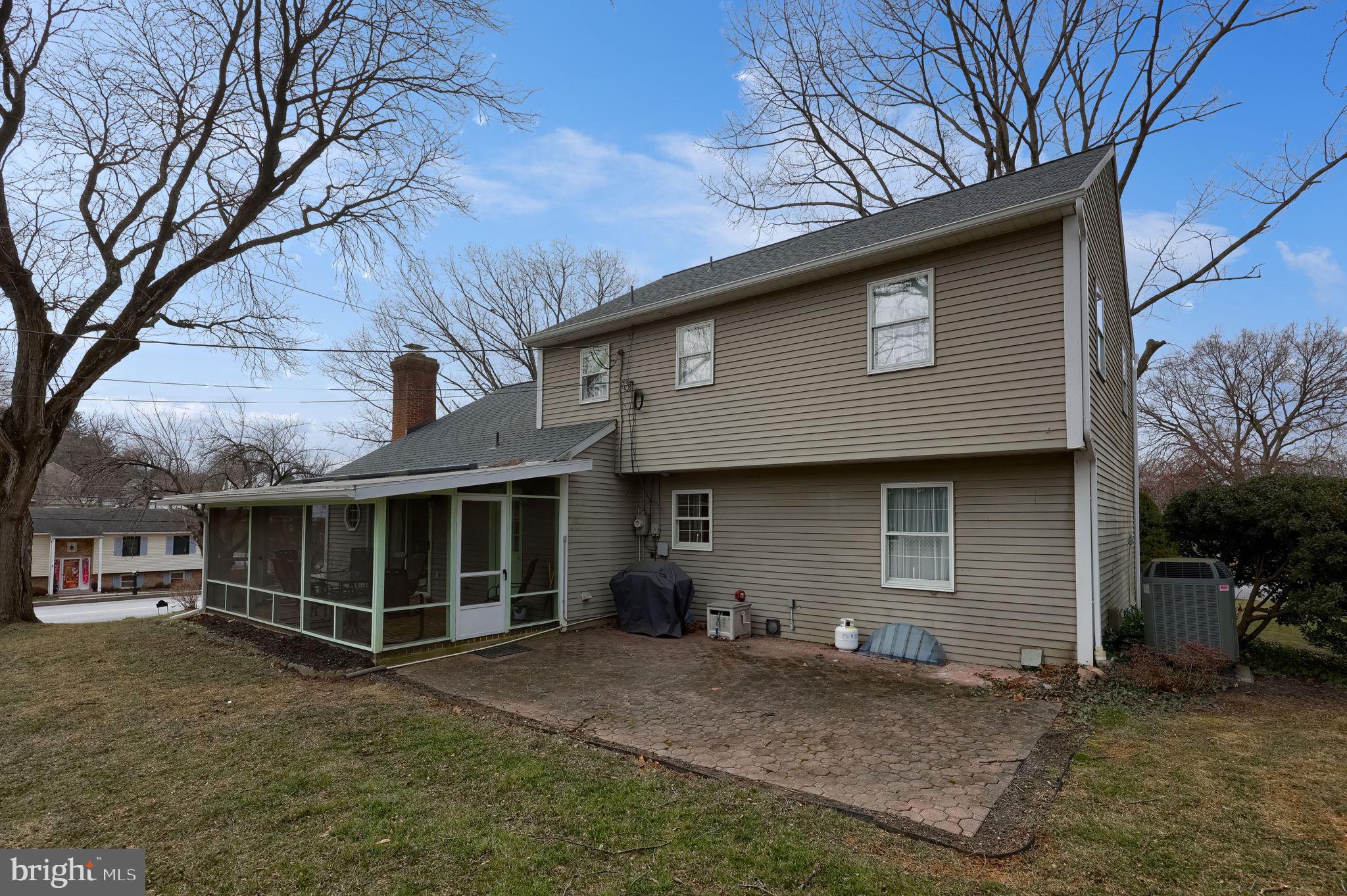 1800 North Eden Road Lancaster, PA 17601 - Photo 10 of 38 Gallery Image 10
