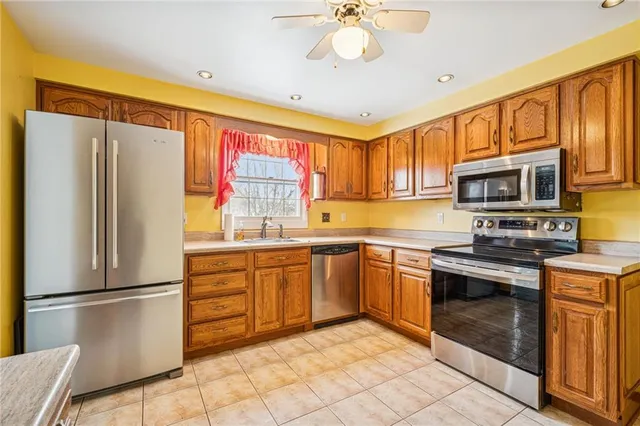 $255,000 | 117 Mayberry Drive, Monroeville, PA 15146