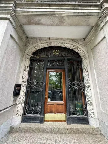 $2,400 | 52 Charlesgate East, Unit 155, Boston, MA 02215