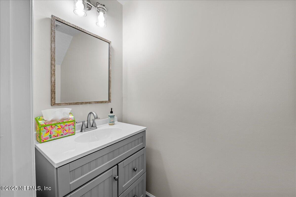 1515 Landau Road Jacksonville, FL 32225 - Photo 8 of 31 Powder bath