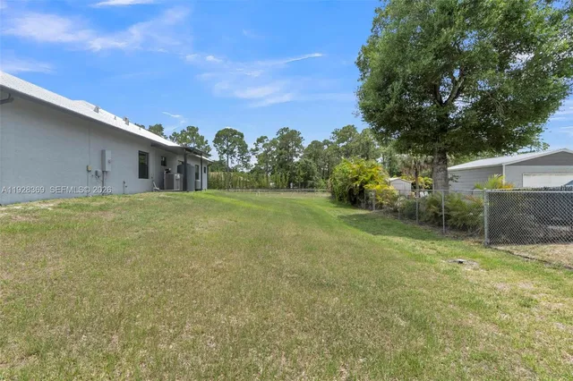 $970,000 | 17924 68th Street North, Loxahatchee, FL 33470