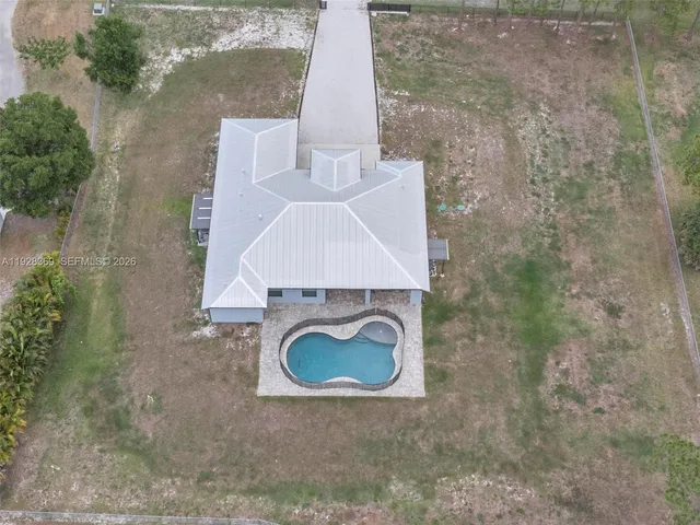 $970,000 | 17924 68th Street North, Loxahatchee, FL 33470