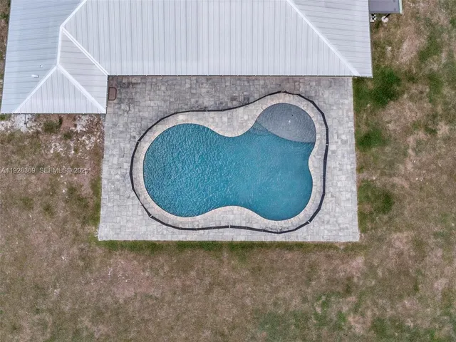 $970,000 | 17924 68th Street North, Loxahatchee, FL 33470