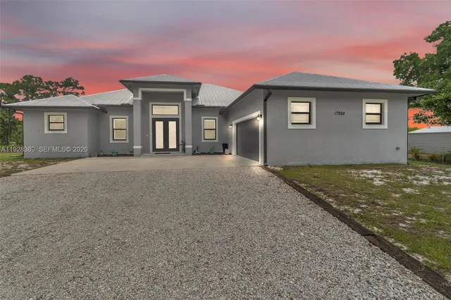$970,000 | 17924 68th Street North, Loxahatchee, FL 33470