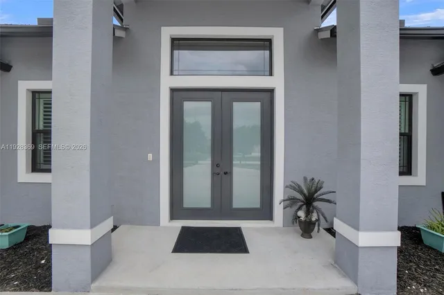 $970,000 | 17924 68th Street North, Loxahatchee, FL 33470