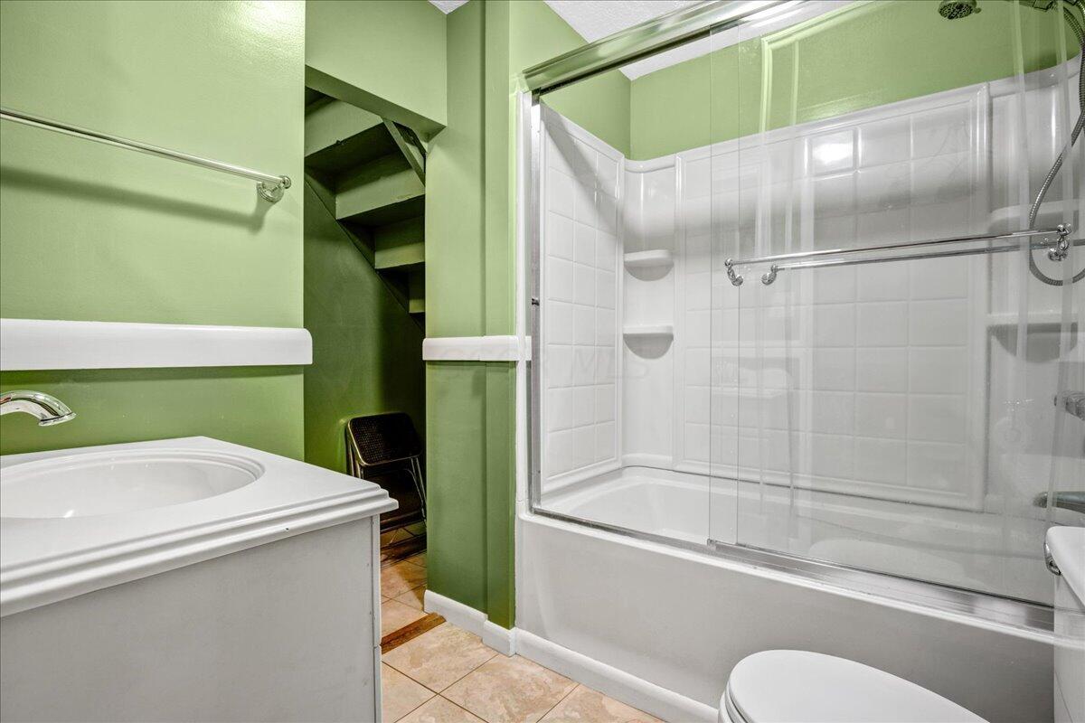 726 Boving Road Lancaster, OH 43130 - Photo 33 of 51 17-0X6A7450_1_2