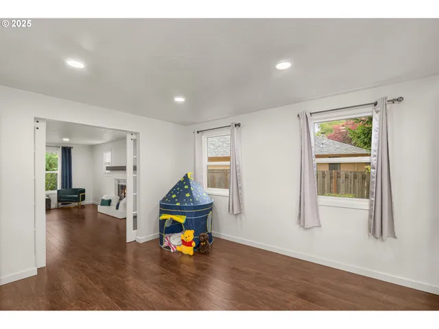 $569,000 | 14843 Southwest Daphne Court, Beaverton, OR 97007