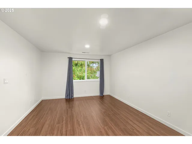 $569,000 | 14843 Southwest Daphne Court, Beaverton, OR 97007