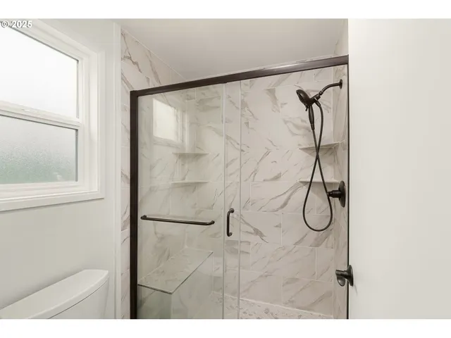 $569,000 | 14843 Southwest Daphne Court, Beaverton, OR 97007