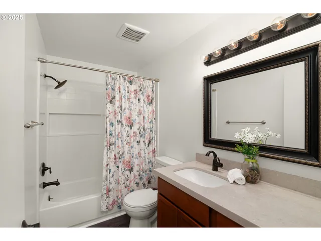 $569,000 | 14843 Southwest Daphne Court, Beaverton, OR 97007