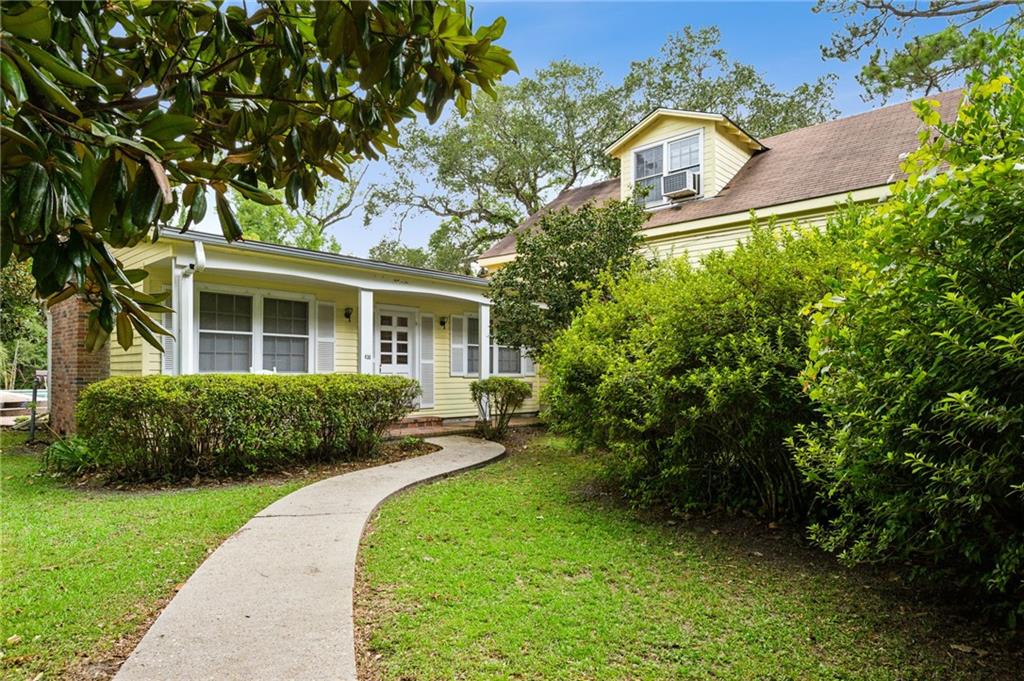 830 South Madison Street Covington, LA 70433 - Photo 3 of 28