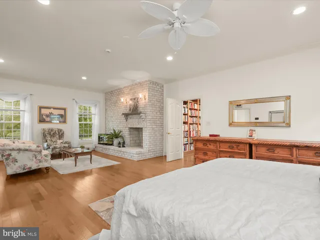 $1,450,000 | 9117 Goshen Valley Drive, Gaithersburg, MD 20882