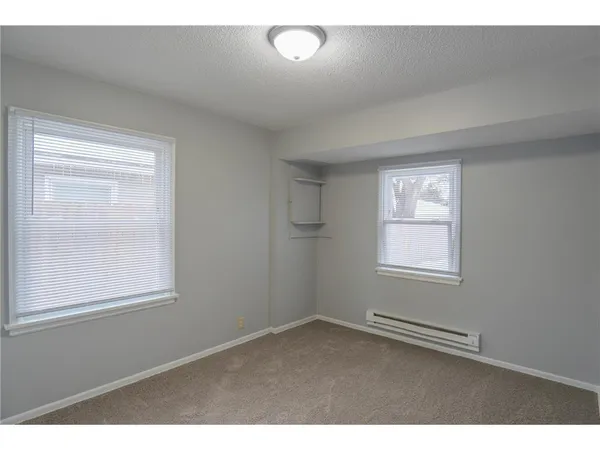 $2,350 | 5048 North Girard Avenue, Minneapolis, MN 55430