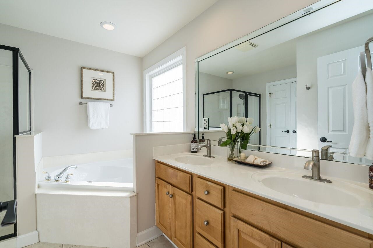 203 Plyersmill Road Cary, NC 27519 - Photo 27 of 41 Master Bath