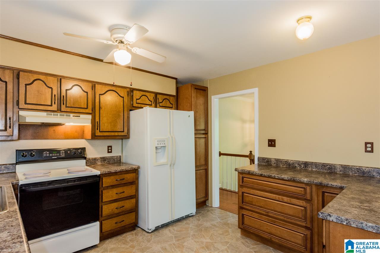 116 Forest Ridge Road Alabaster, AL 35114 - Photo 10 of 33