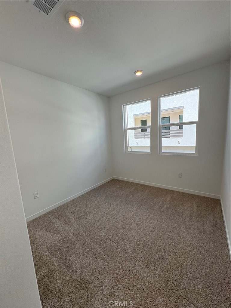 171 Evergreen Lane Claremont, CA 91711 - Photo 9 of 14 secondary bedroom